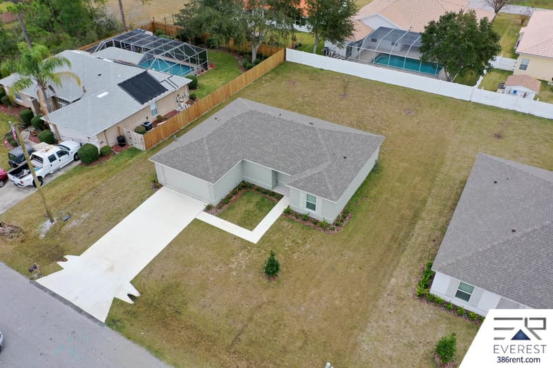 Palm Coast House: 9 Roxland Lane