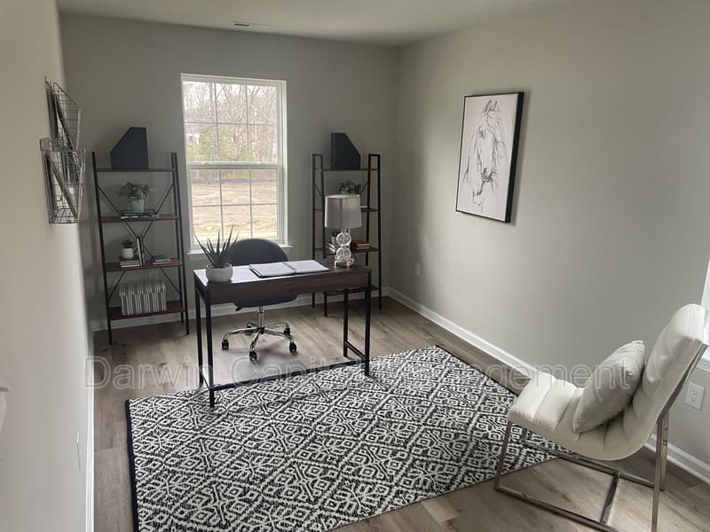 Monroe Condo: 984 Woodview Court