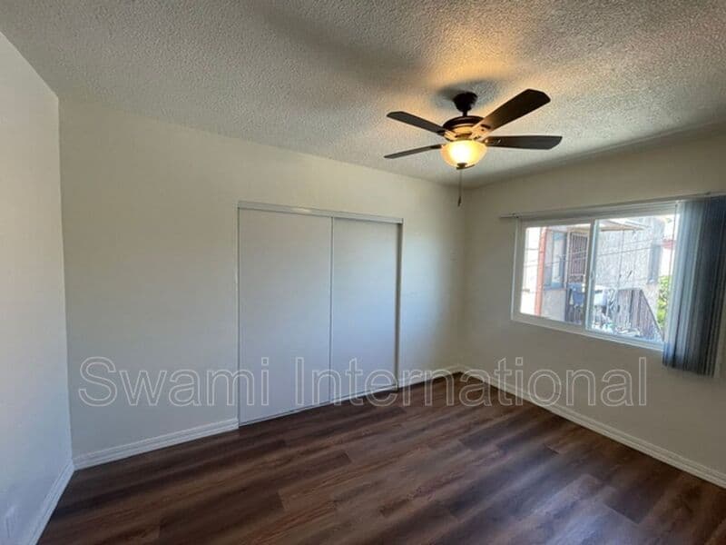 Los Angeles Condo: 10970 S. Figueroa St.