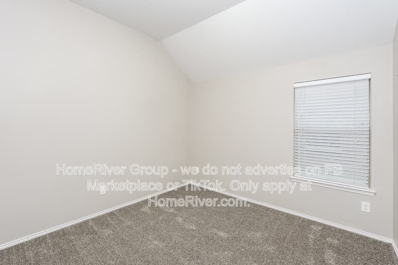Fort Worth House: 1520 Birds Eye Rd
