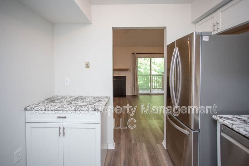 Marlton Condo: 175 Woodlake Dr