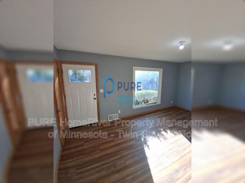 Saint Paul House: 793 Lake St