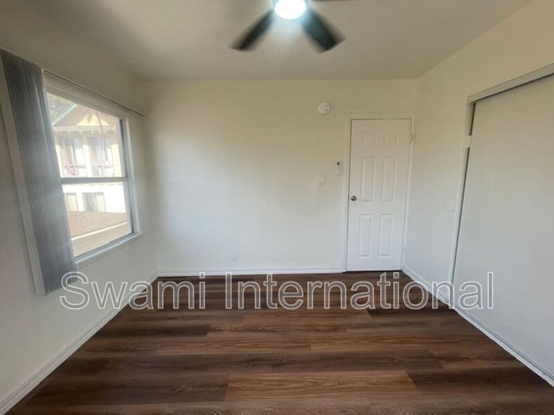 Inglewood Condo: 622 1/2 E. 97th