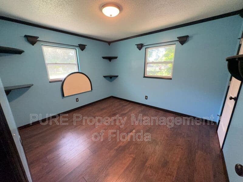 Ocklawaha House: 12300 SE 128th CT