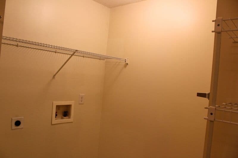 Pooler House: 132 Bluelake Blvd