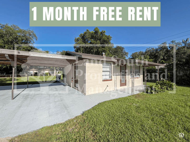 Lakeland House: 1030 Lakewood Court