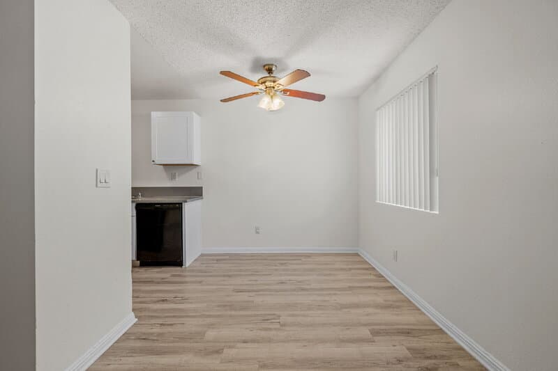 Spring Valley Condo: 9059 Harness Street