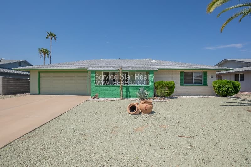 Sun City House: 17230 N Palo Verde Dr