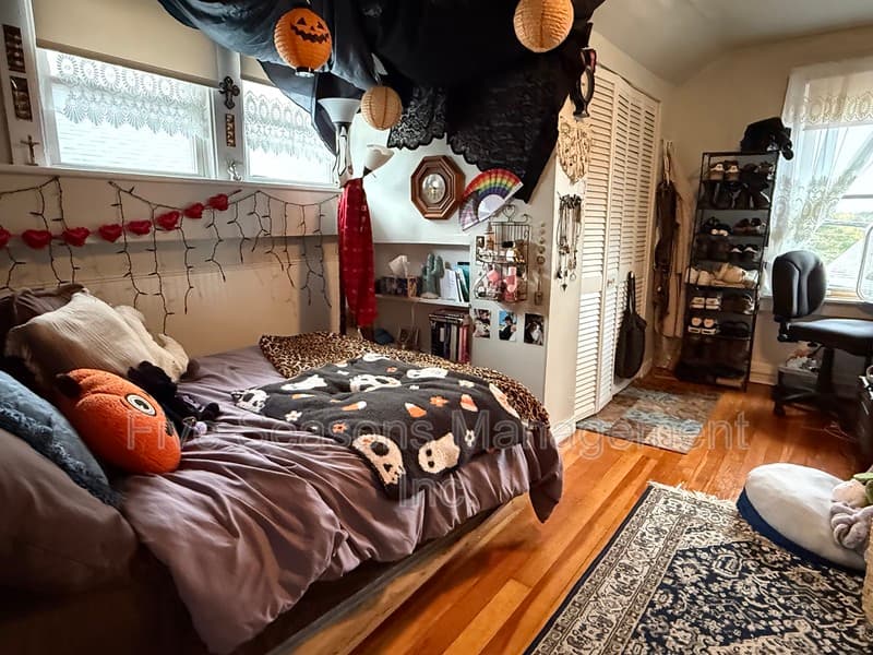 Burlington Condo: 9 Chase Street - 3