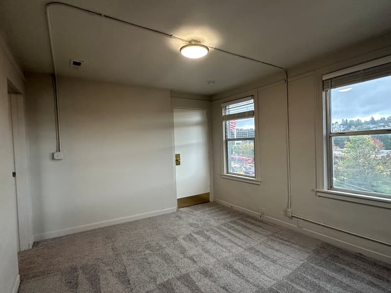 Seattle Condo: 3837 23rd Ave SW - 4