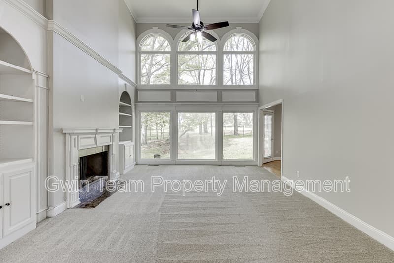 Duluth House: 9345 Riverclub Pkwy