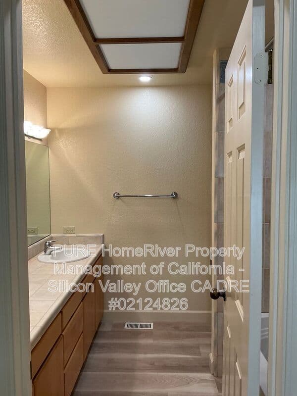 Cupertino House: 10180 Byerly Ct