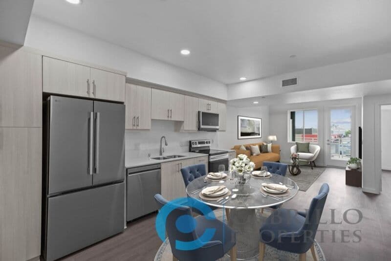 San Diego Apartment: 2724 El Cajon Blvd