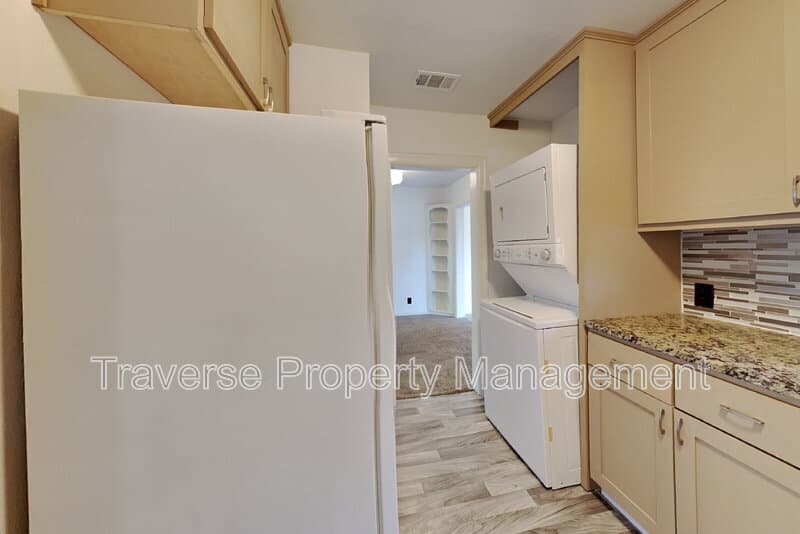 Fort Worth House: 3604 Baldwin Ave