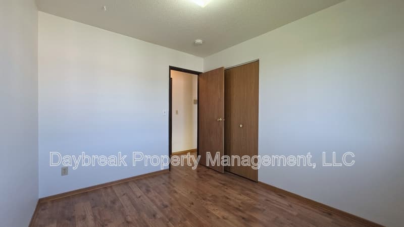 Moorhead Condo: 2408 3rd Avenue North - 16