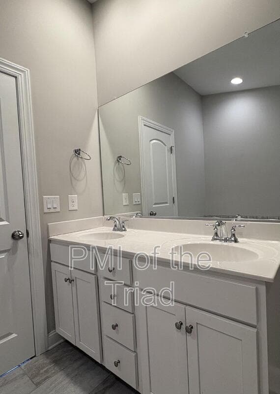 Walkertown Townhome: 2953 York Place Dr