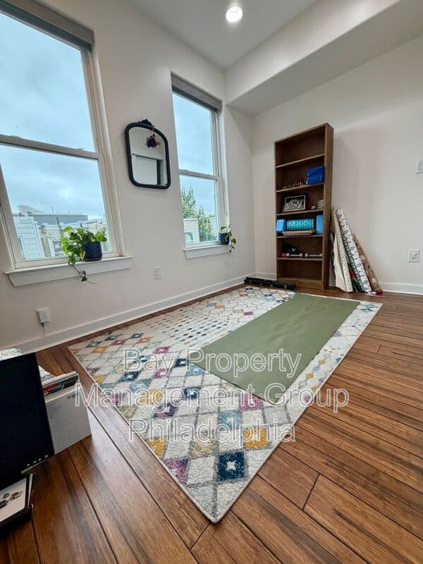 Philadelphia House: 1546 S Lambert St