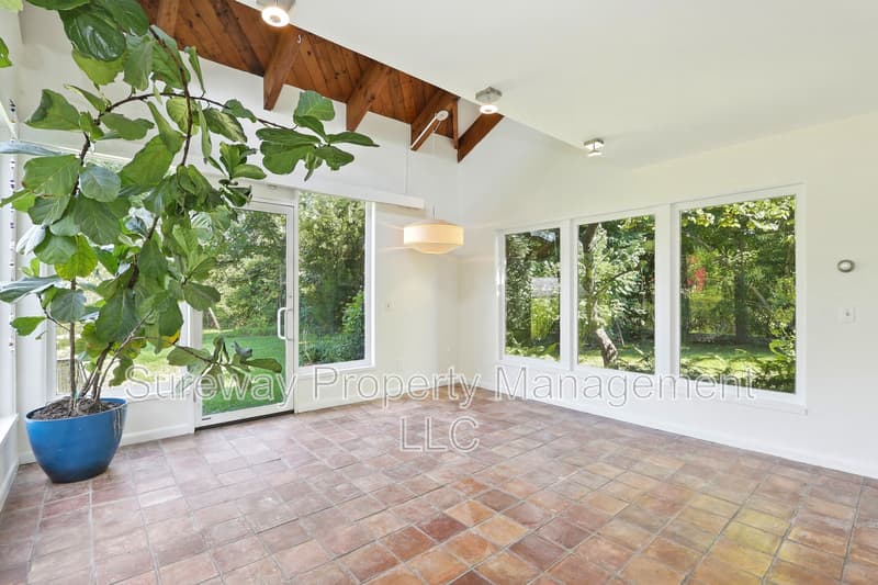 Princeton House: 4521 Province Line Rd