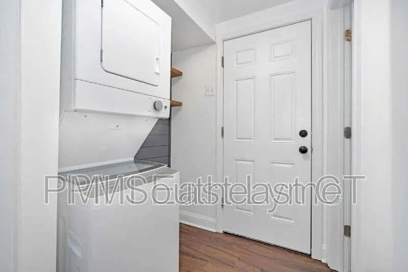 Norwich Condo: 44 Summer St