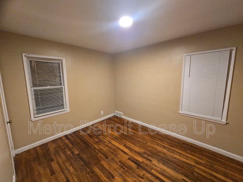 Detroit House: 11035 Worden Street