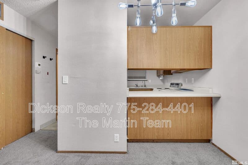 Reno House: 4985 W. 7th Street