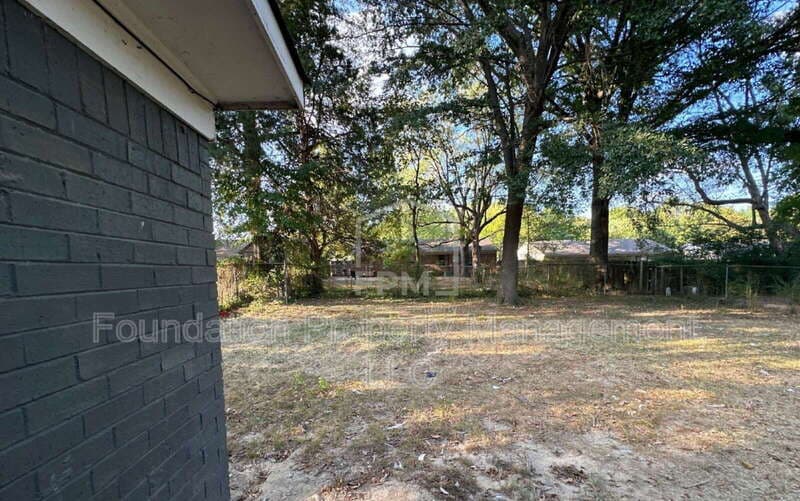 Horn Lake House: 3130 Normandy Drive