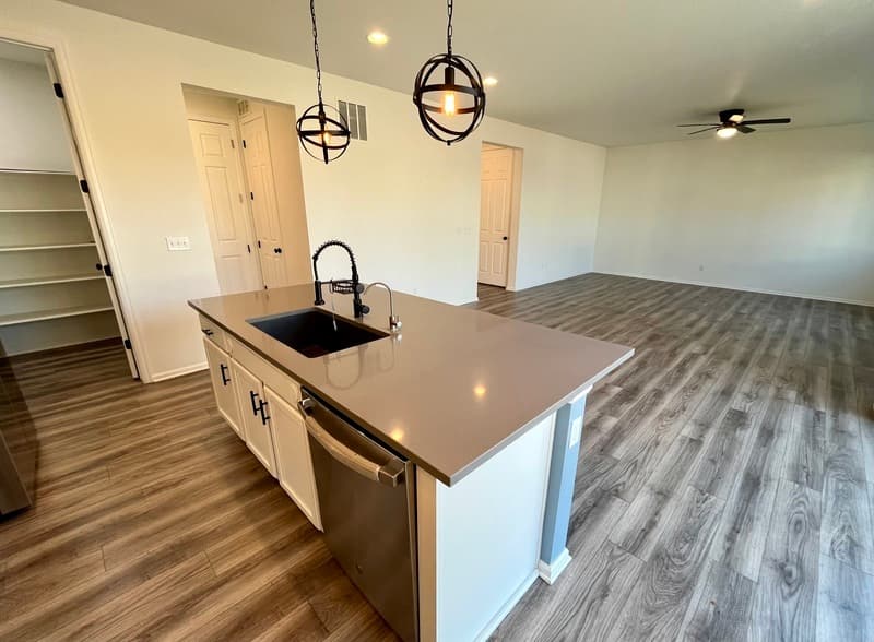 Commerce City House: 18027 E. 99th Ave