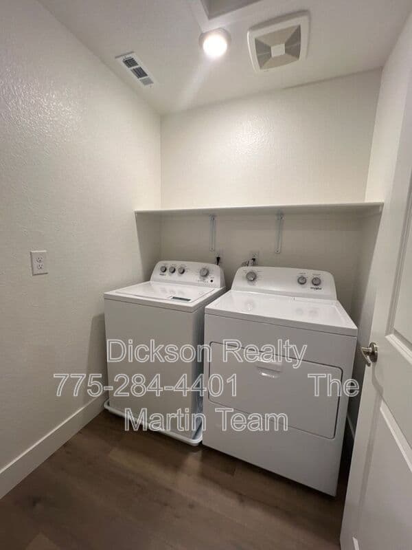 Sparks House: 7924 Schist Road