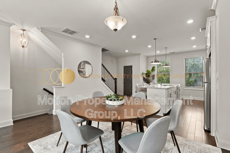 Scottdale House: 776 Angora Alley