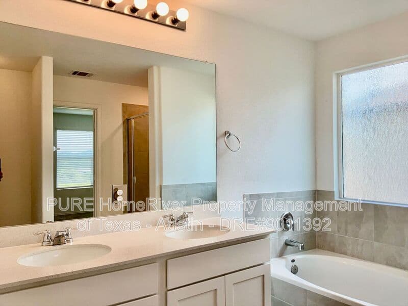 Lago Vista House: 22813 Agave Grove Dr.