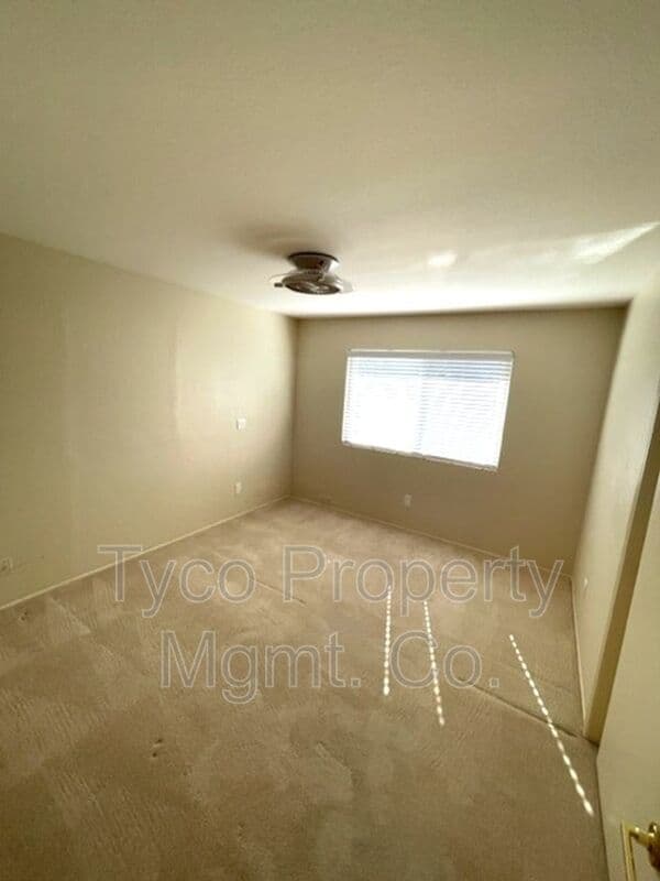 Bonita House: 526 Trailridge Drive