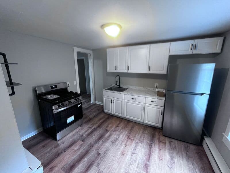 Rochester Condo: 164 Parsells Ave