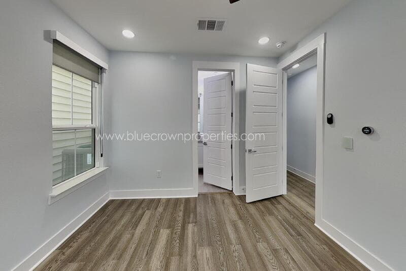 Lewisville House: 217 South Village Way