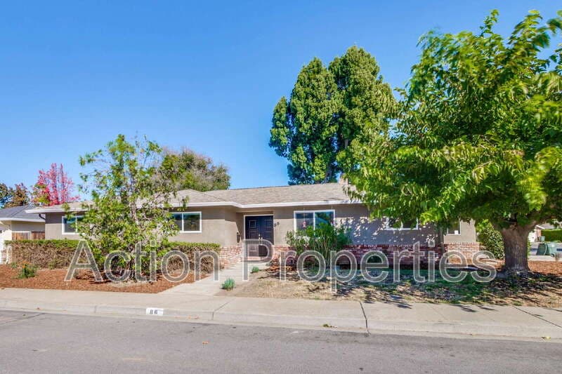 Mountain View House: 86 Dalma Drive