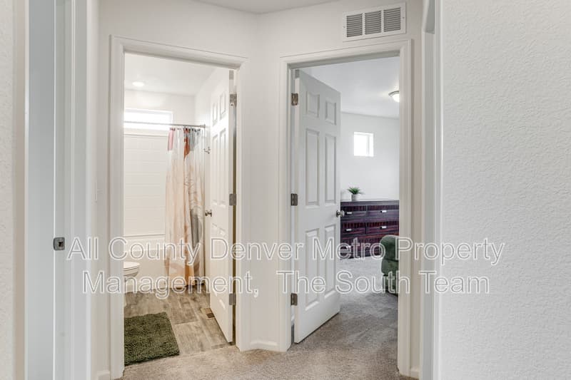 Aurora House: 4142 N Rome St