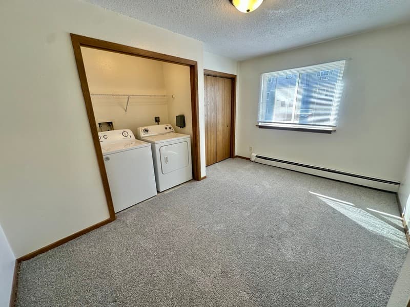 Marion Condo: 2911 5th Ave