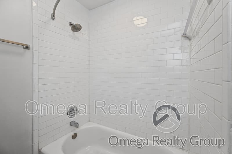 Hoover Apartment: 3311 Woodley Ct