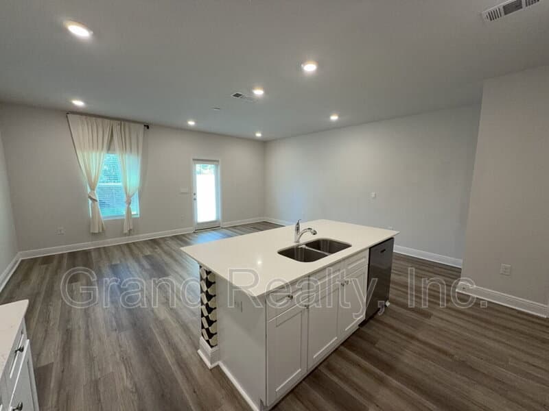 Milton Townhome: 3821 Pendragon Cir