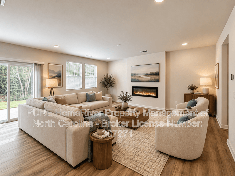 Hickory House: 2944 31st St Ln NE