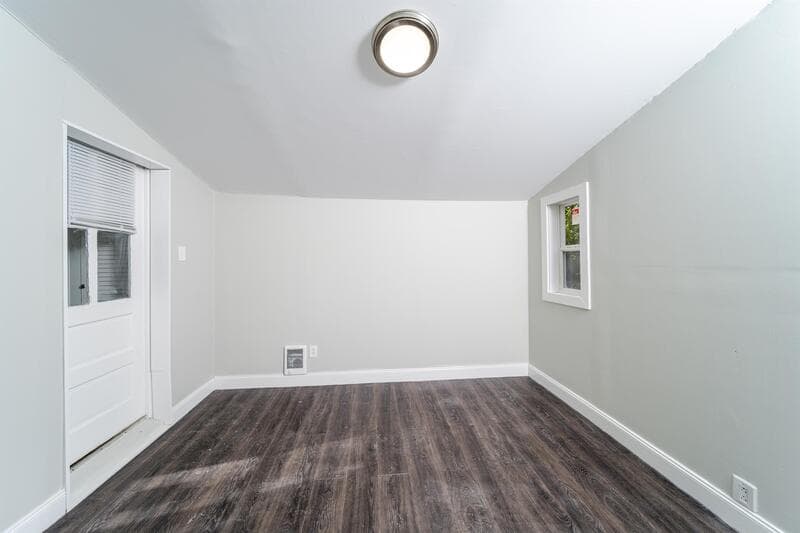 Albany Condo: 504 Morris Street