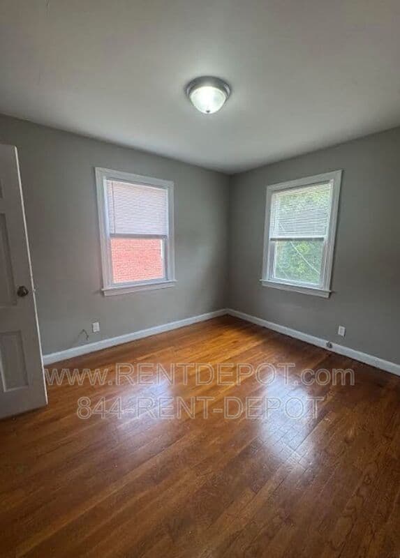 Evansville House: 2513-2515 Adams Ave, Evansville, IN 47714 - Unit 2515