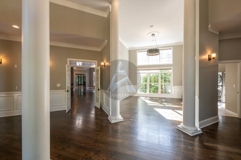 Kennesaw House: 5211 Hadaway Rd NW