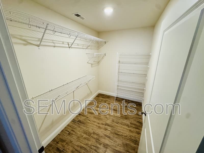 Jackson Condo: 3965 McKendree Crossing - 1