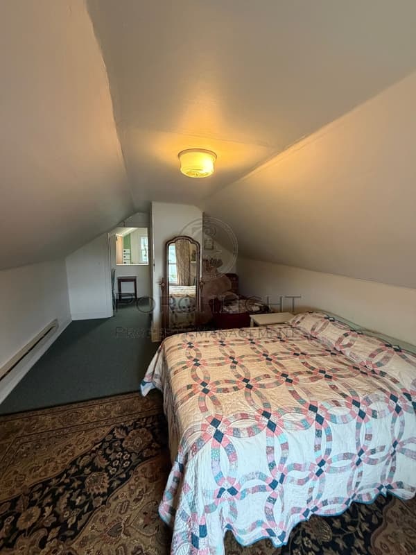 Lynden Condo: 100 East Front Street