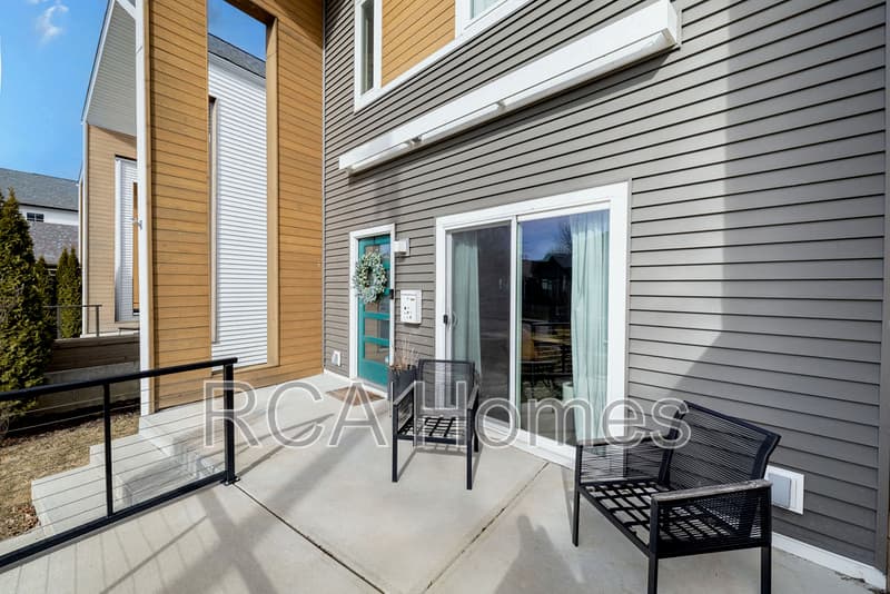 Indianapolis House: 1542 Pleasant Street