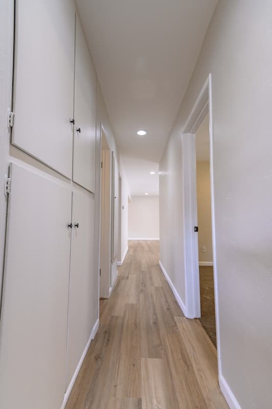 Coronado House: 358 I Ave