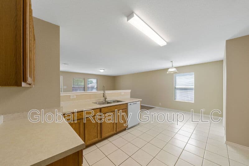 New Braunfels House: 2059 Dragon Trl