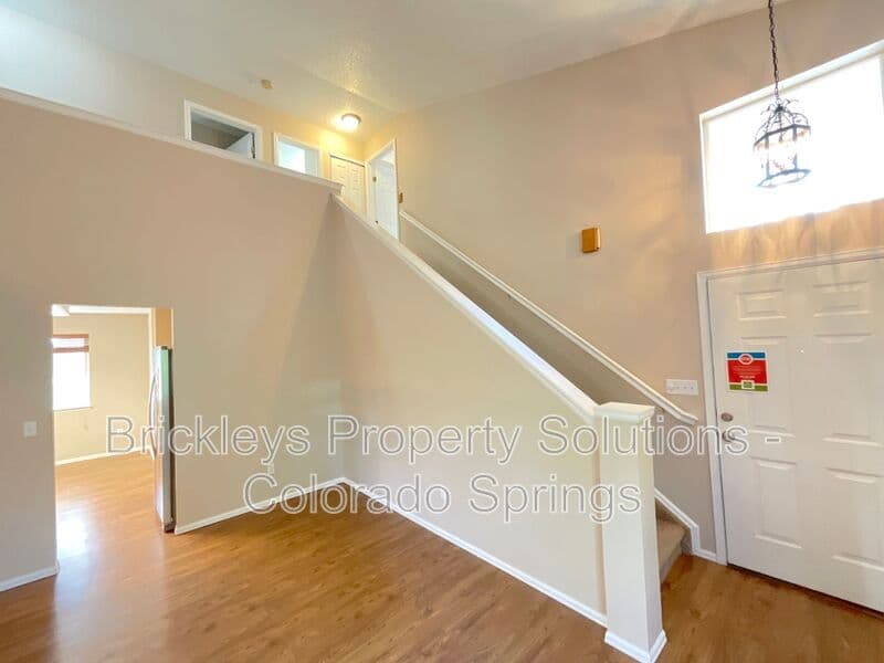 Colorado Springs House: 6160 Jaffee Ct