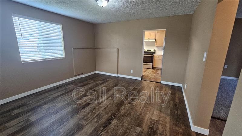 Spokane House: 2903 N Smith