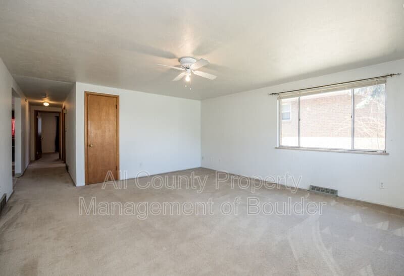 Longmont Condo: 1517 Stuart St